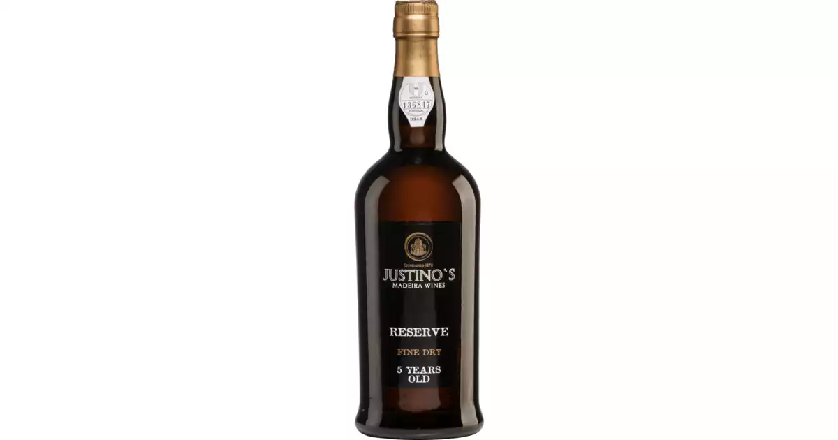 Justino's Madeira Reserve Fine Dry 5 Years Old Justino's Madeira Reserve Fine Dry 5 Years Old