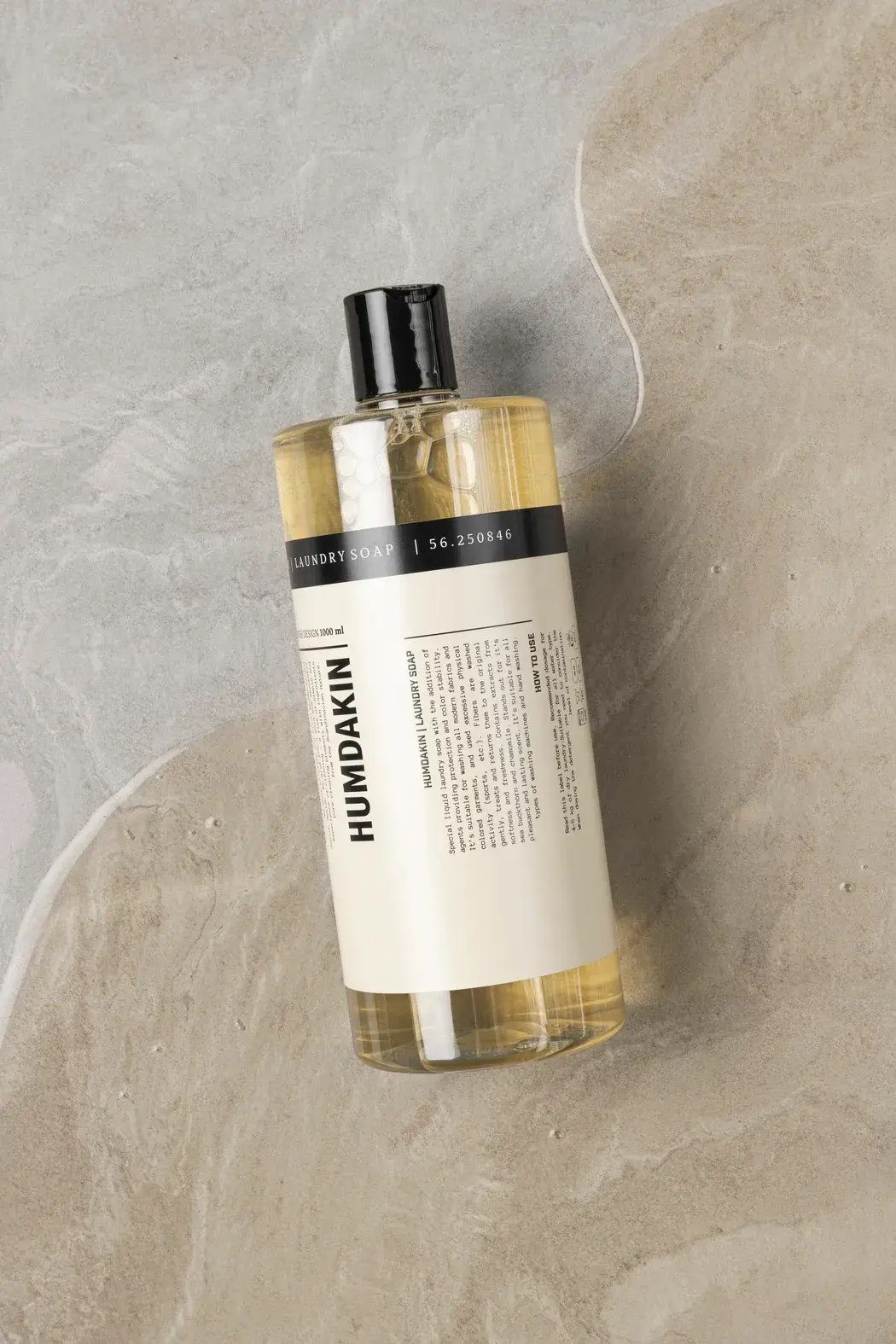 03_Laundry_soap_-_Rhubarb_Birch-Laundry-377-2.webp