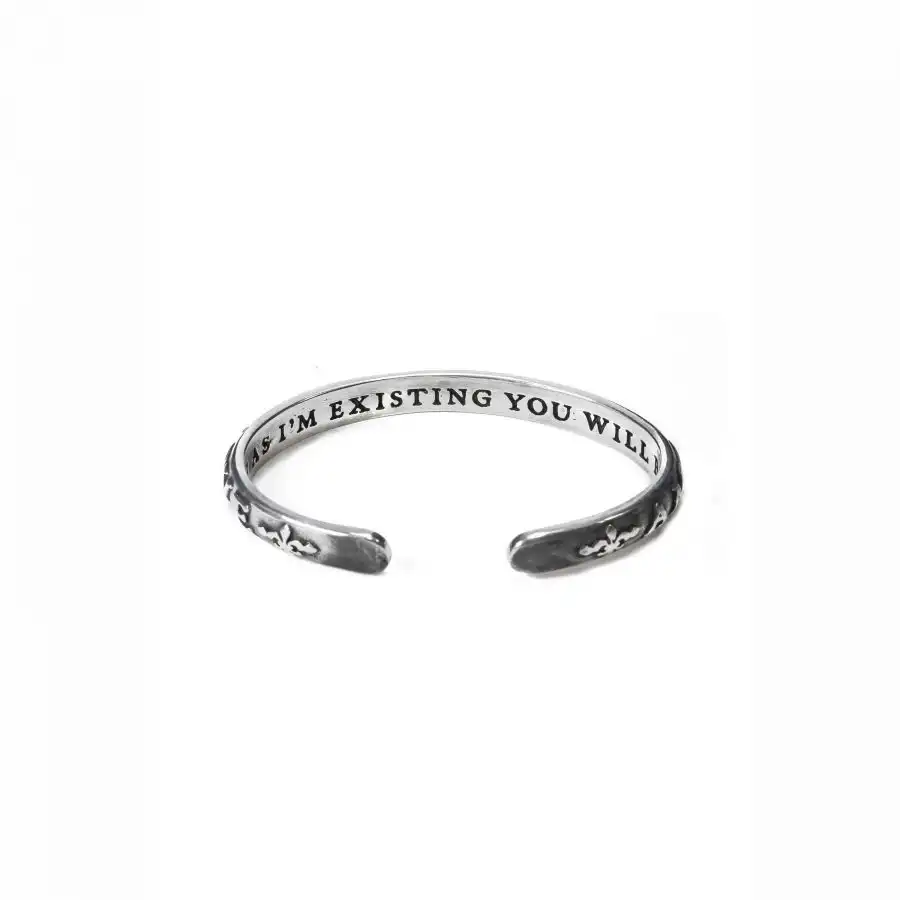 05_JEW004_Amore-che-tutto-move-bracelet_02-1-900x900.jpg