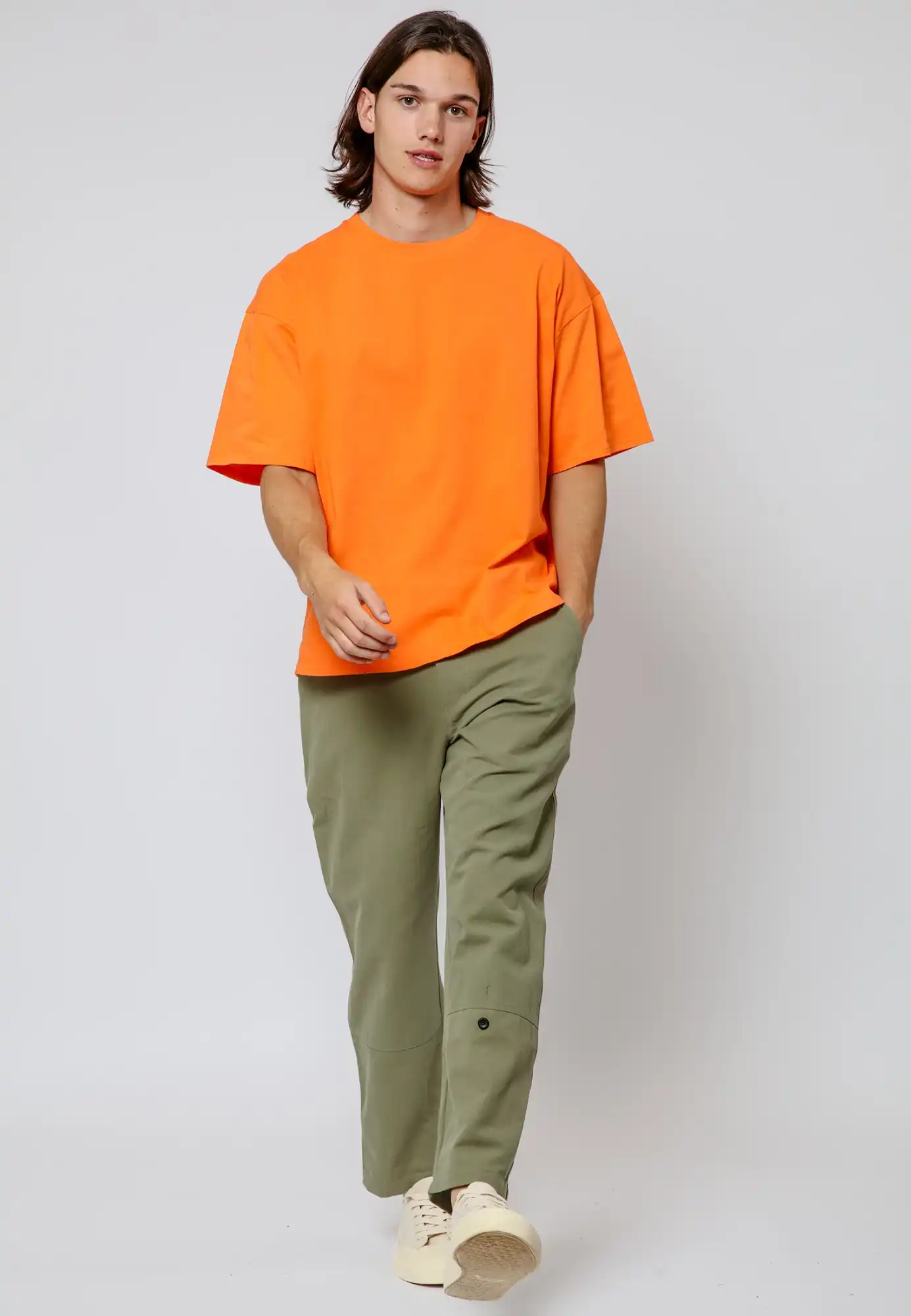 14TEBN35_EMBROIDERED_RELAXED_TEE_MANDARINE_17.jpg
