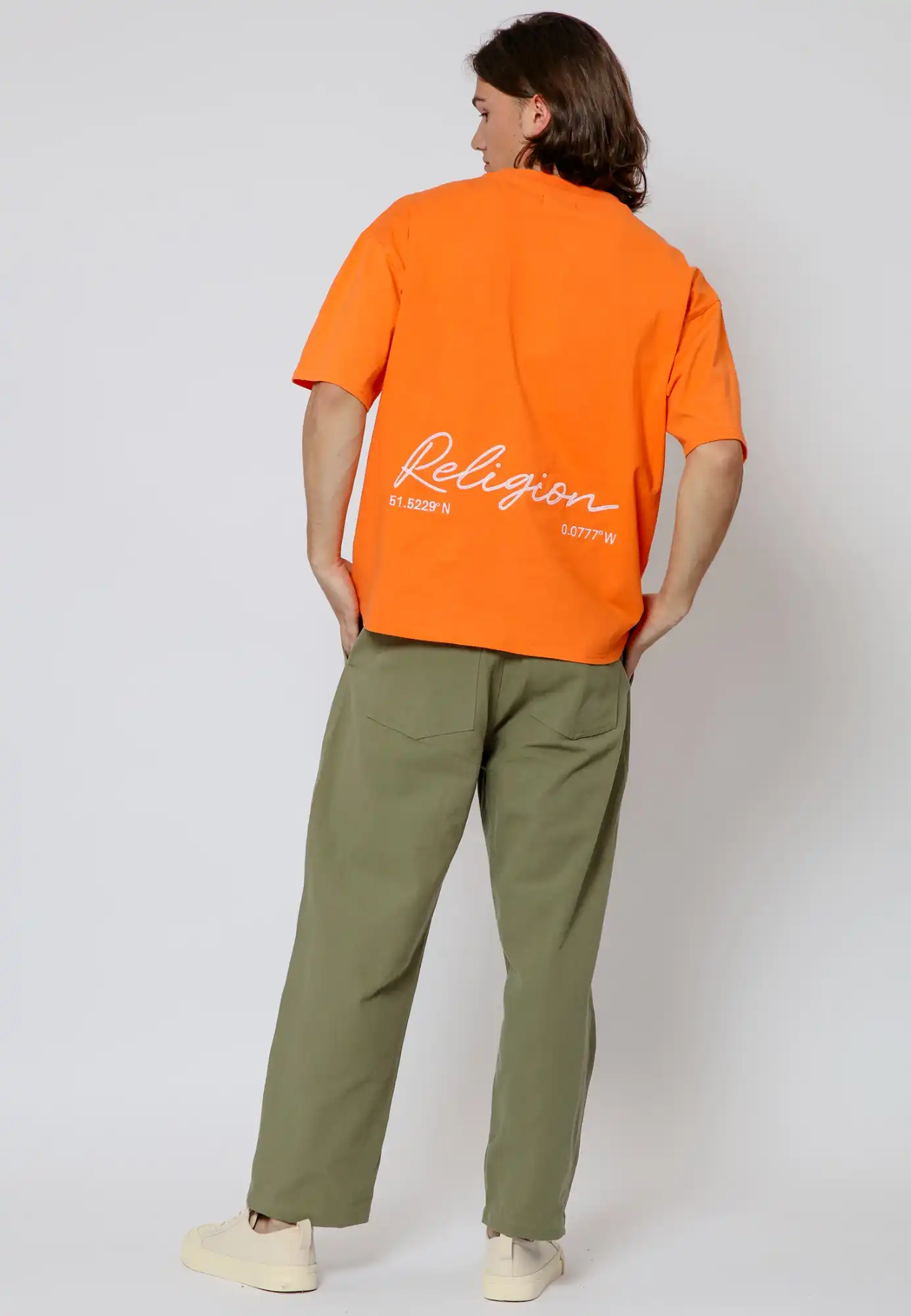 14TEBN35_EMBROIDERED_RELAXED_TEE_MANDARINE_8.jpg