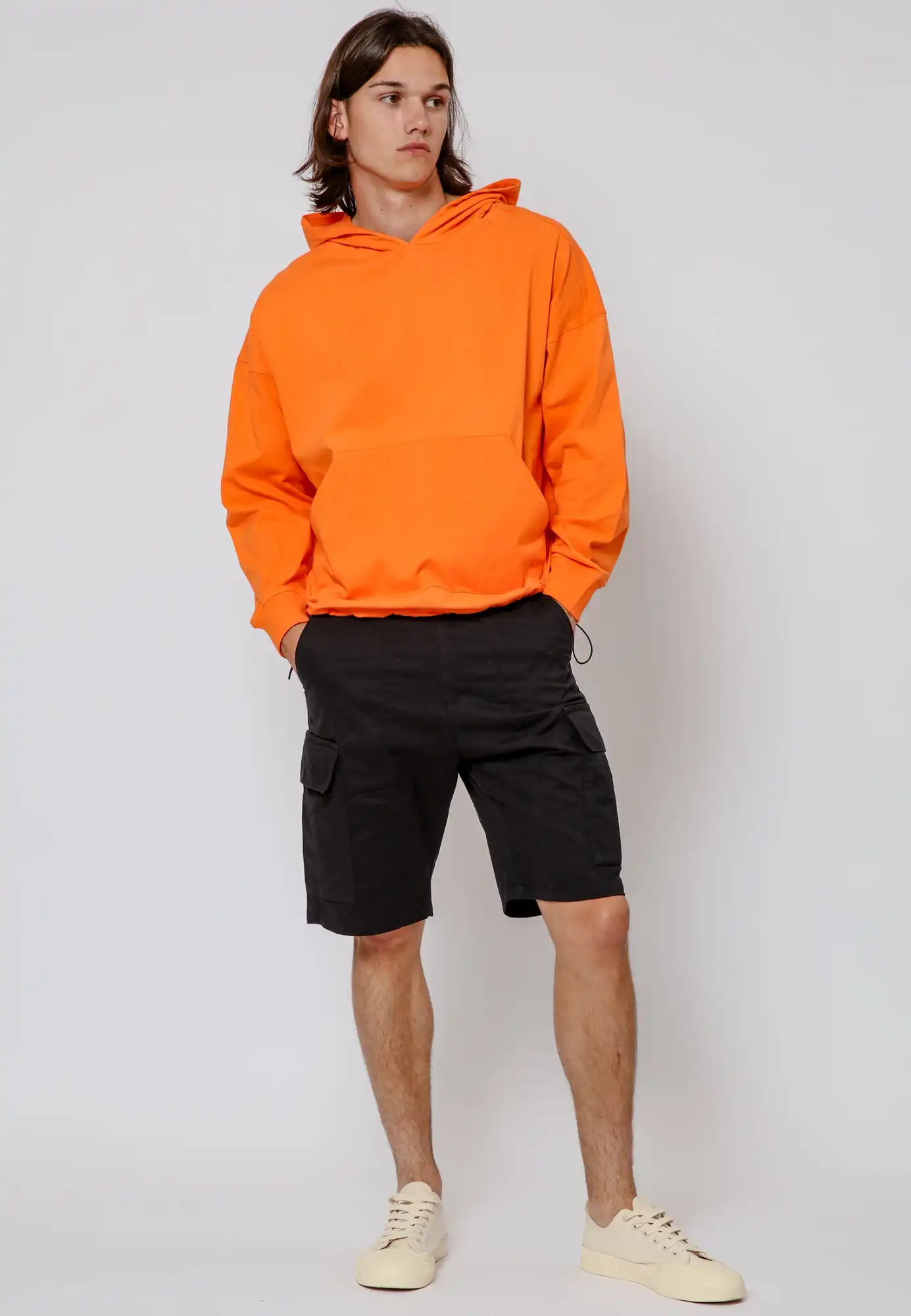14TEBW77_EMBROIDERED_RELAXED_HOODY_MANDARINE_18.jpg