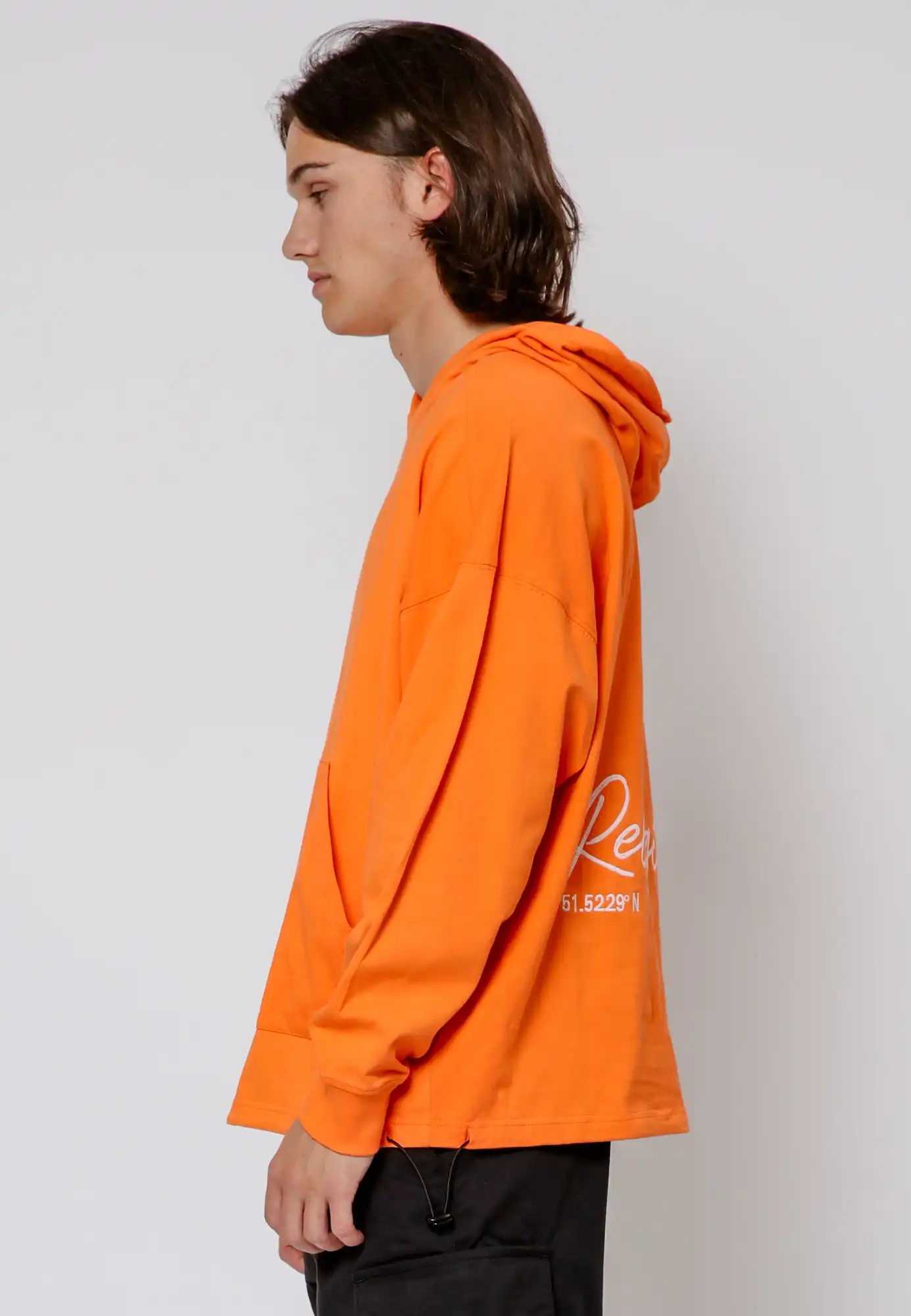 14TEBW77_EMBROIDERED_RELAXED_HOODY_MANDARINE_2.jpg