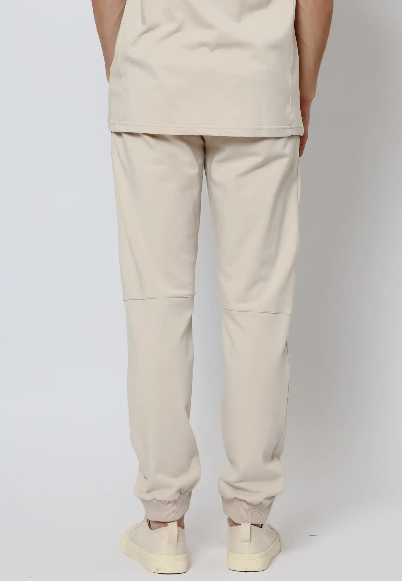 14TPNP63_PERFORMANCE_PANT_STONE04.jpg