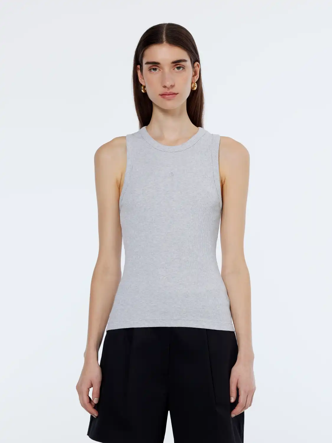 179204_030_MDL_CRP_FNT.png