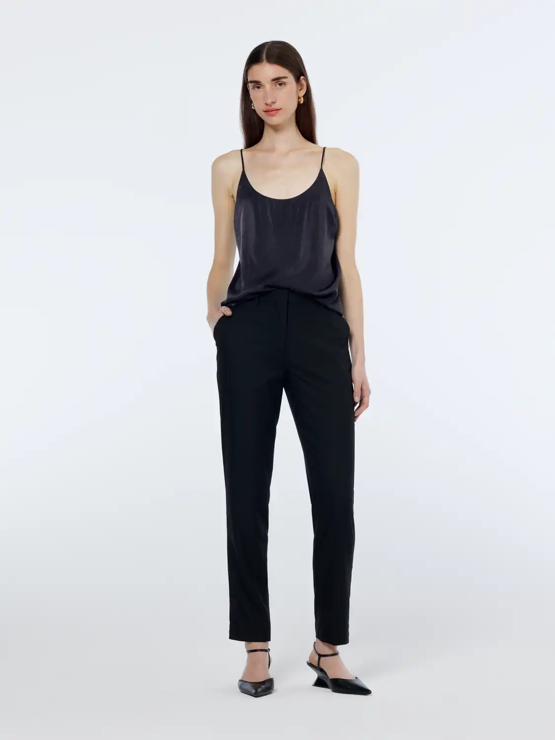 179220_001_MDL_FNT.png