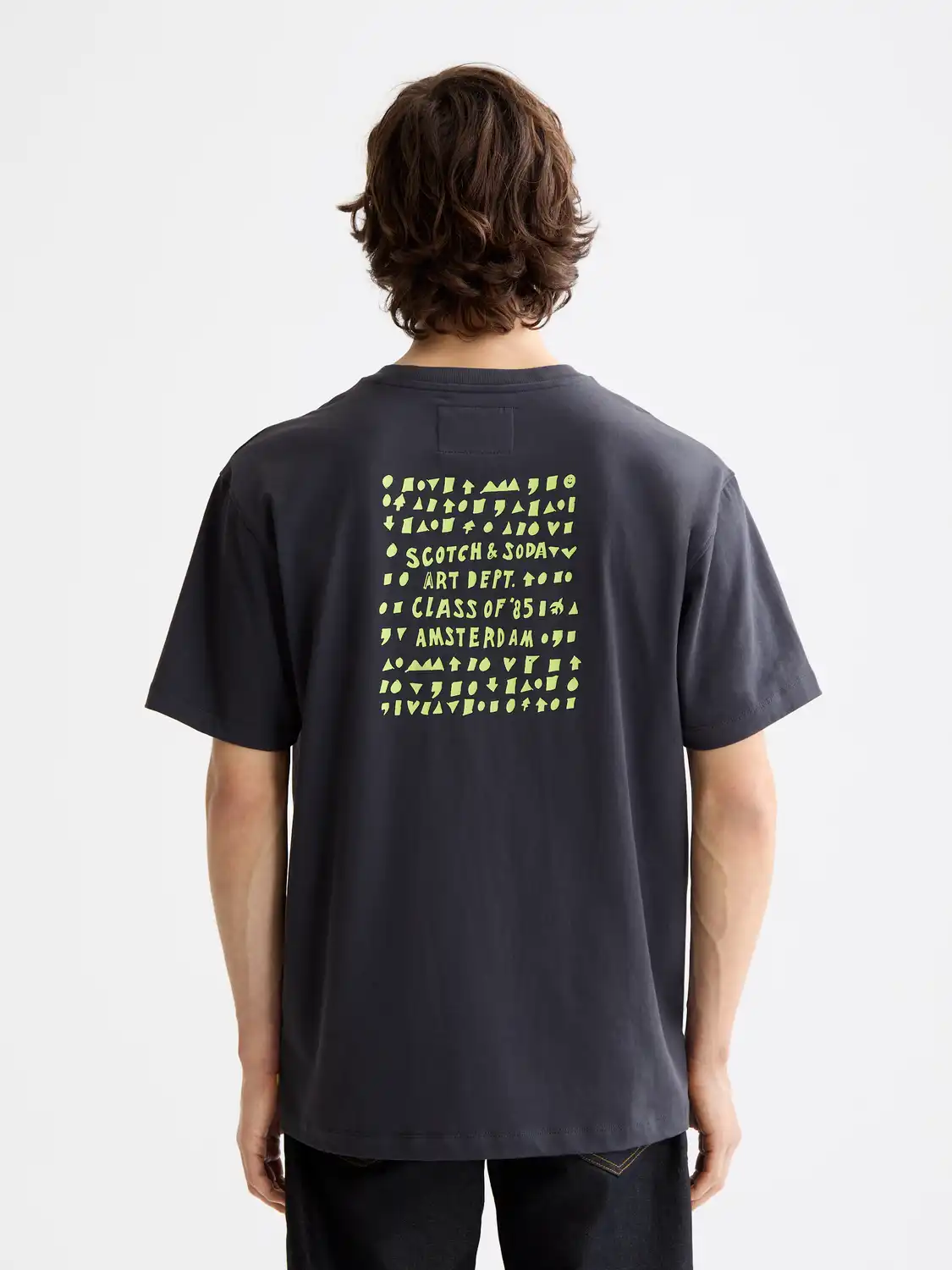 181703_021_R_10_BCK_C.png