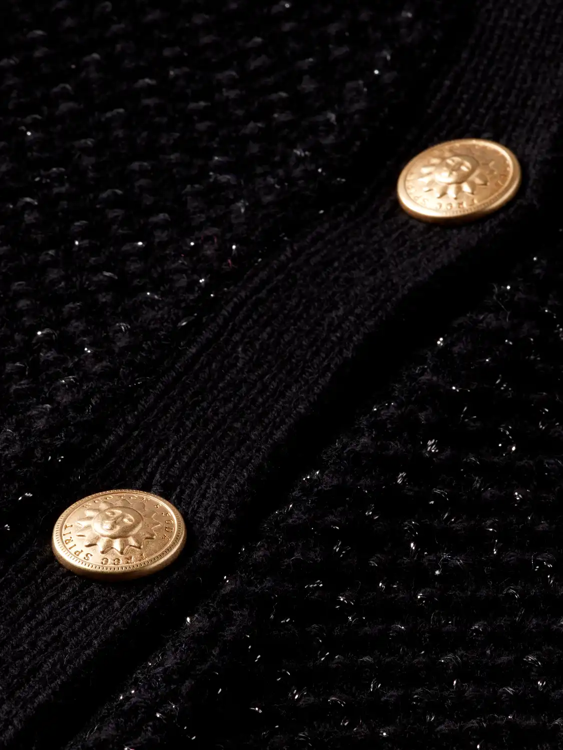 24172663-DTL6.png