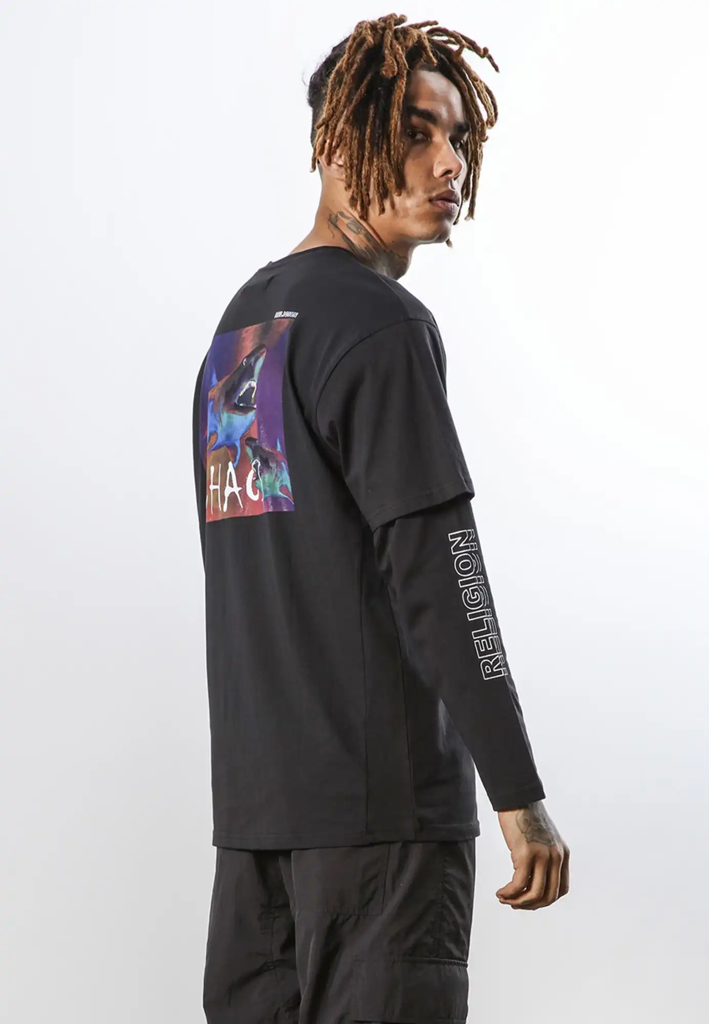 33T_CR_N38__CHAOS_SHARK_DBL_SL_TEE__BLACK_3.jpg