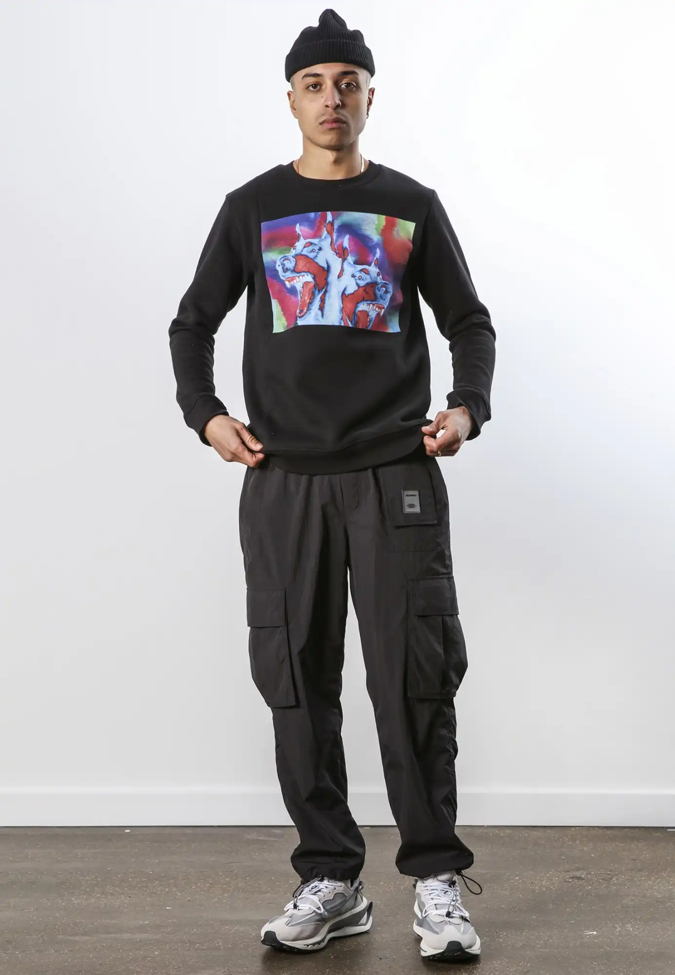 33T_DB_W24__DOBERMAN_SWEAT__BLACK_4.jpg