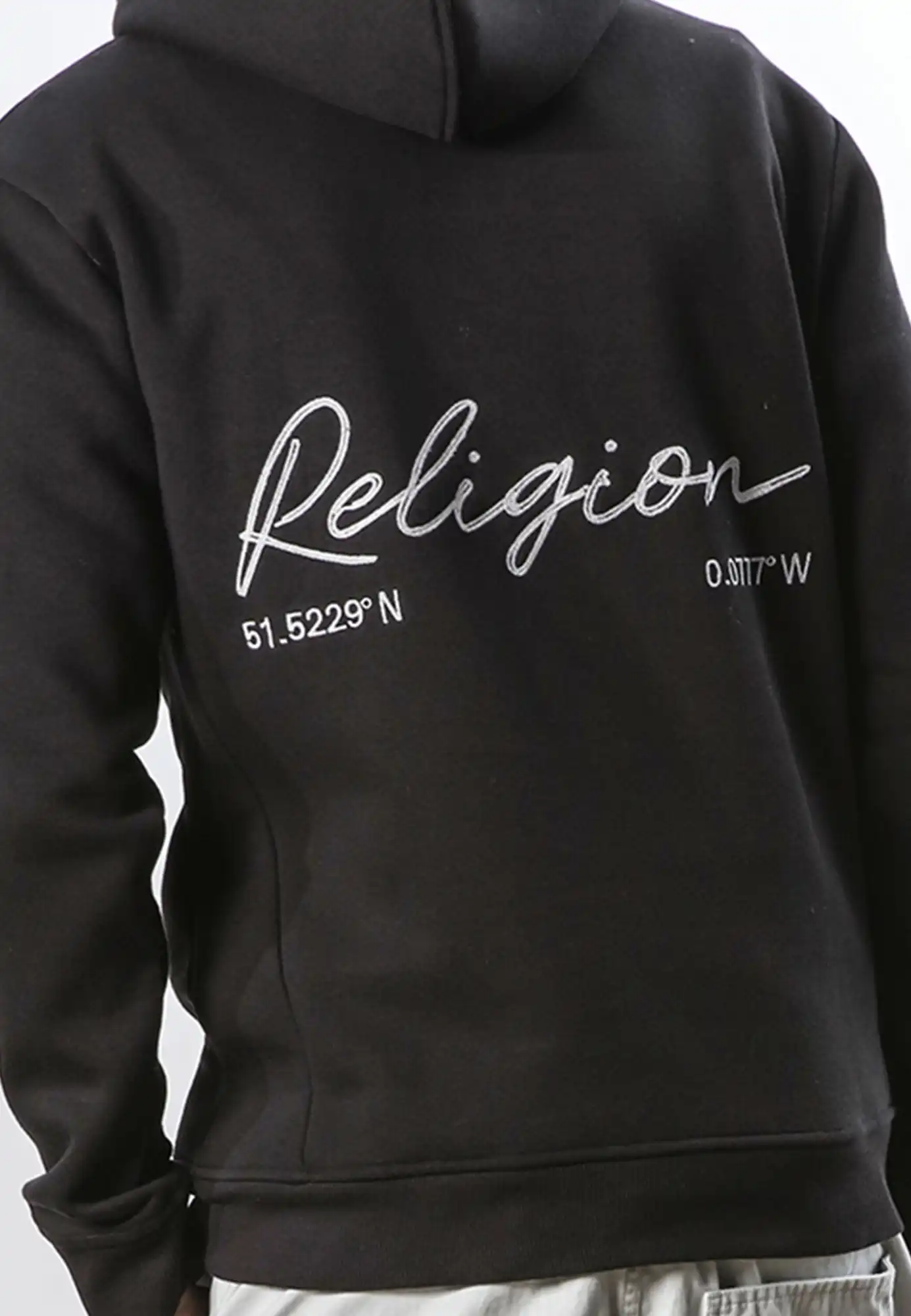 33T_EB_W28__EMBROIDERED_HOODY__BLACK_5.jpg