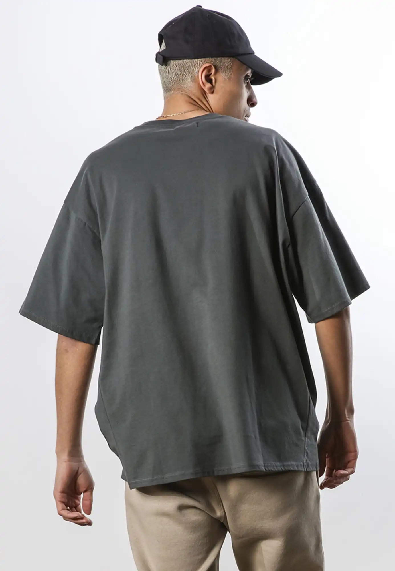 33T_LX_N23__LOGO_RELAXED_TEE__COAL_2.jpg
