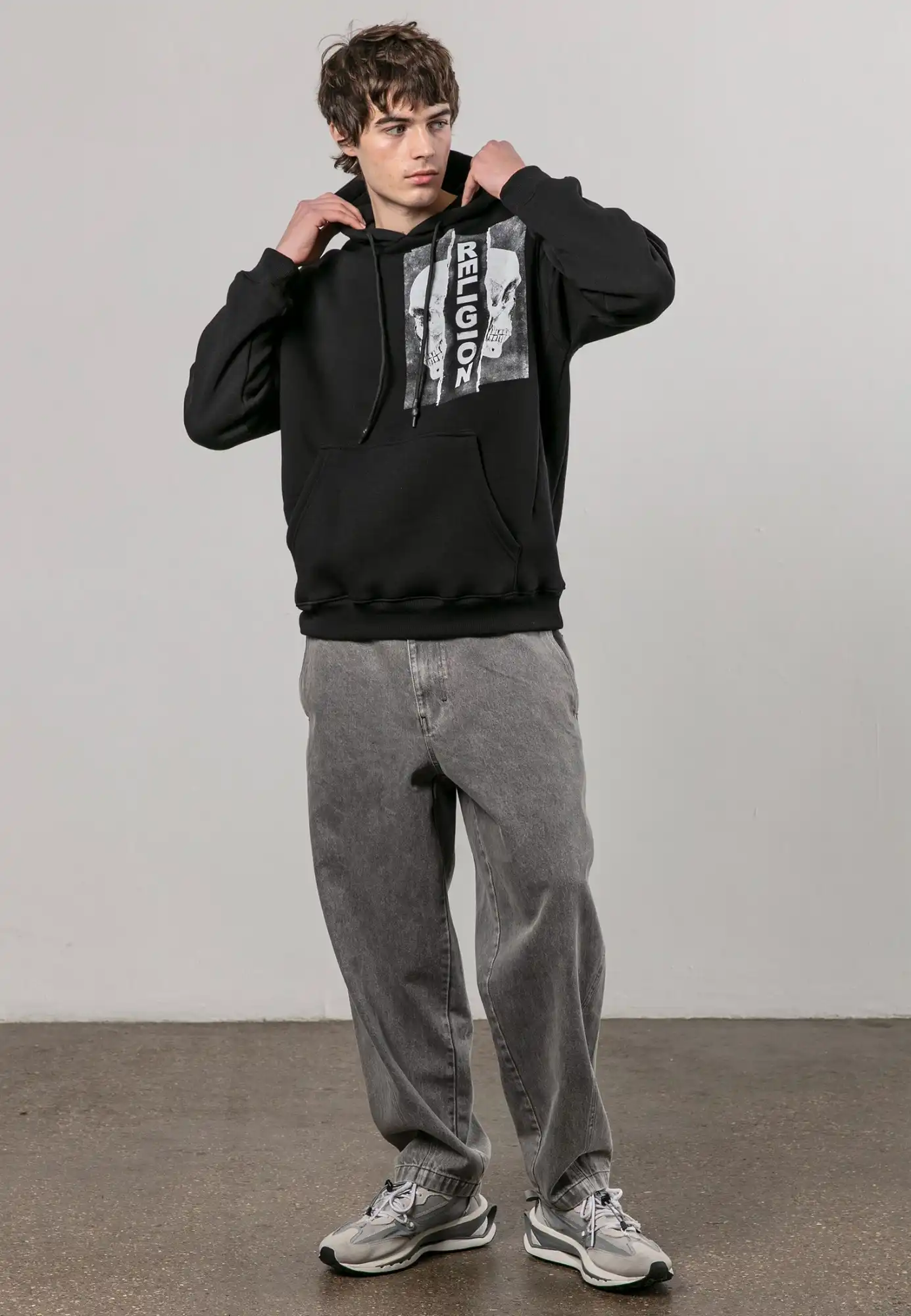 34TRPW74_BLACK_3.jpg