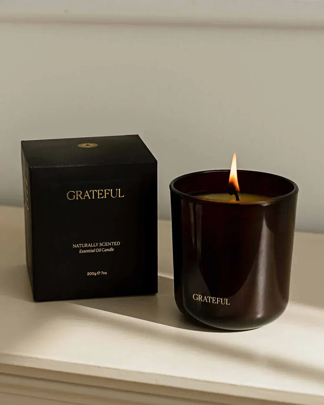 4X5-intelligent-change-grateful-candle-16-alt.webp