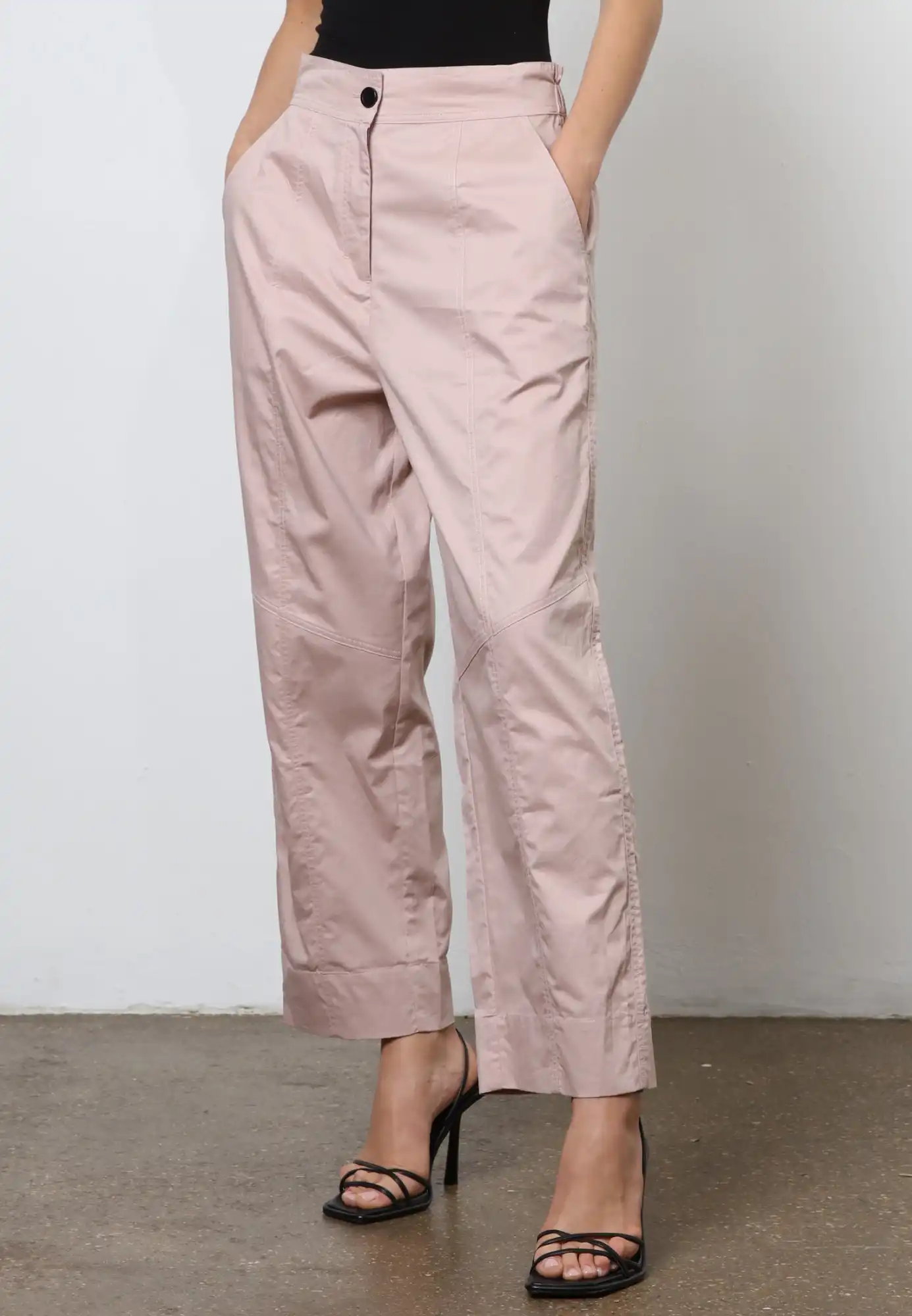 54HVVP13_PINK_1.jpg