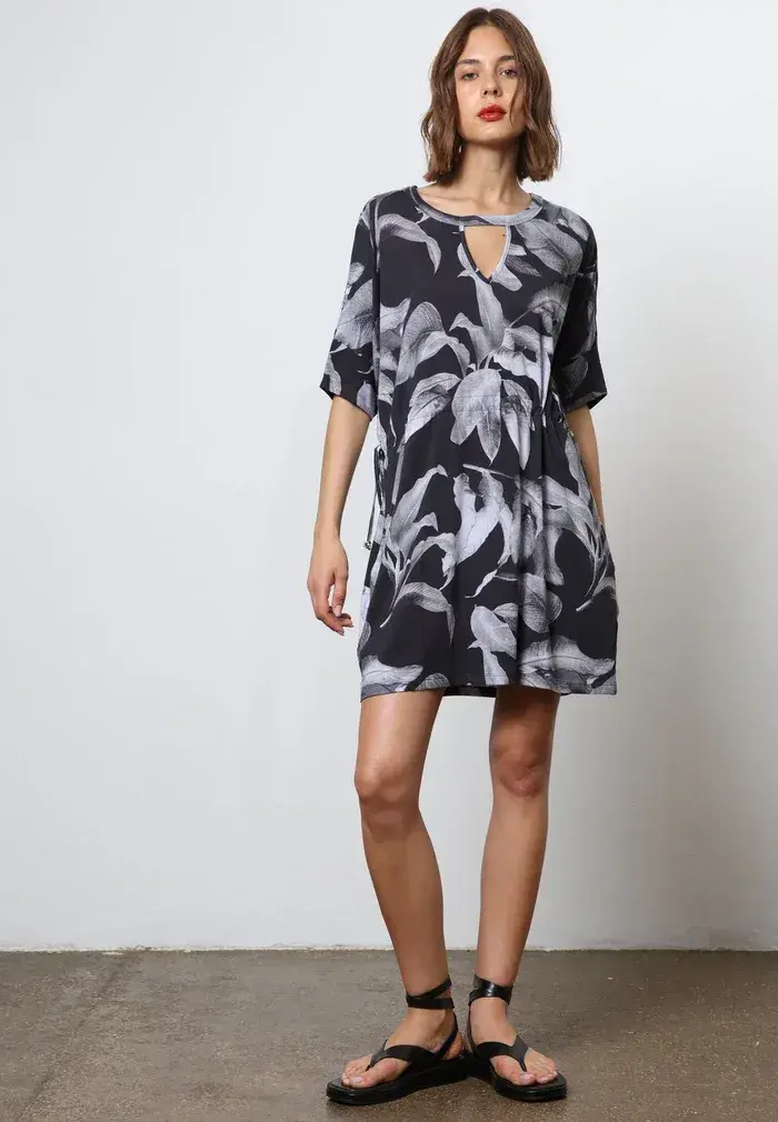 54IGND67BOTANIC2_700x.webp