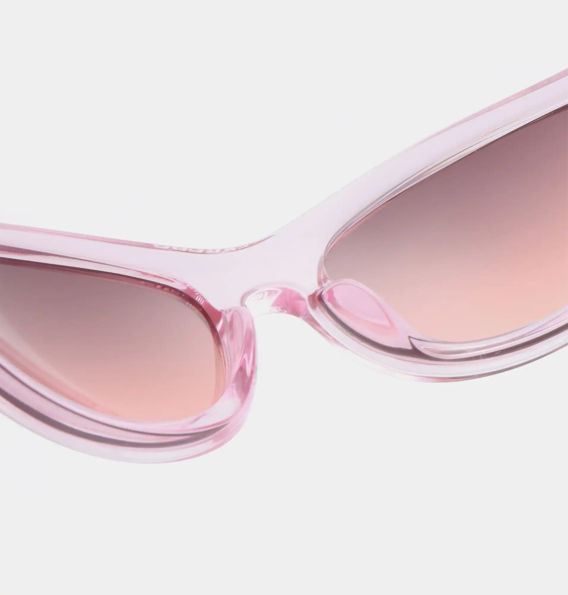 A.KJAERBEDE_BLAST_KL2503_GALACTIC_PINK_INSIDE.jpg