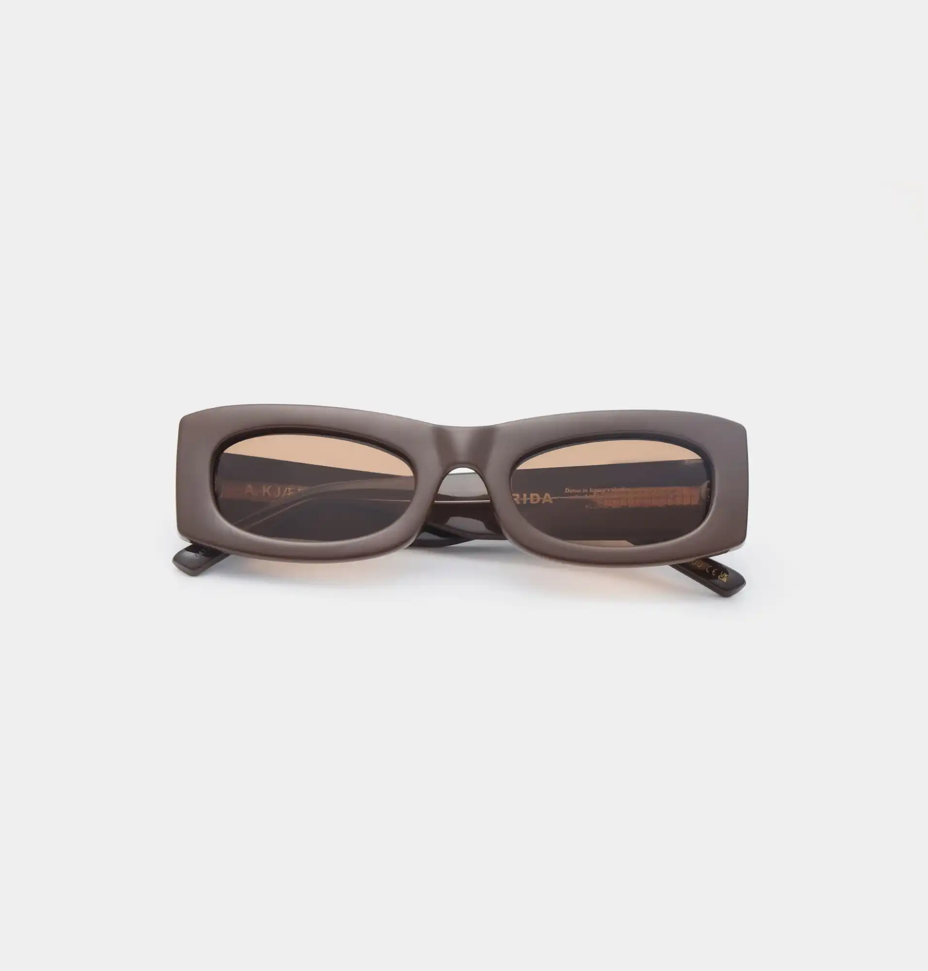 A.KJAERBEDE_FRIDA_KL2502_CHOCOLATE_FLAT.jpg