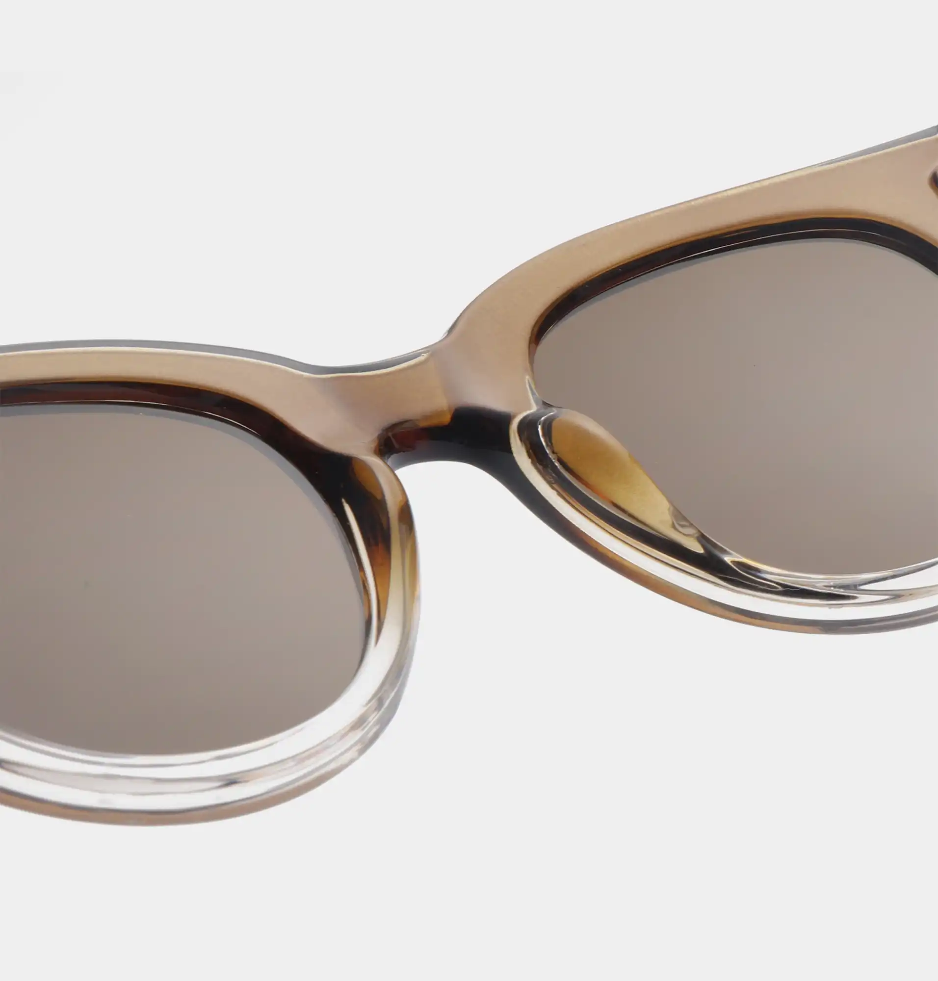 A.KJAERBEDE_LILLY_KL2215_SMOKE_CHAMPAGNE_GRADIENT_INSIDE.jpg