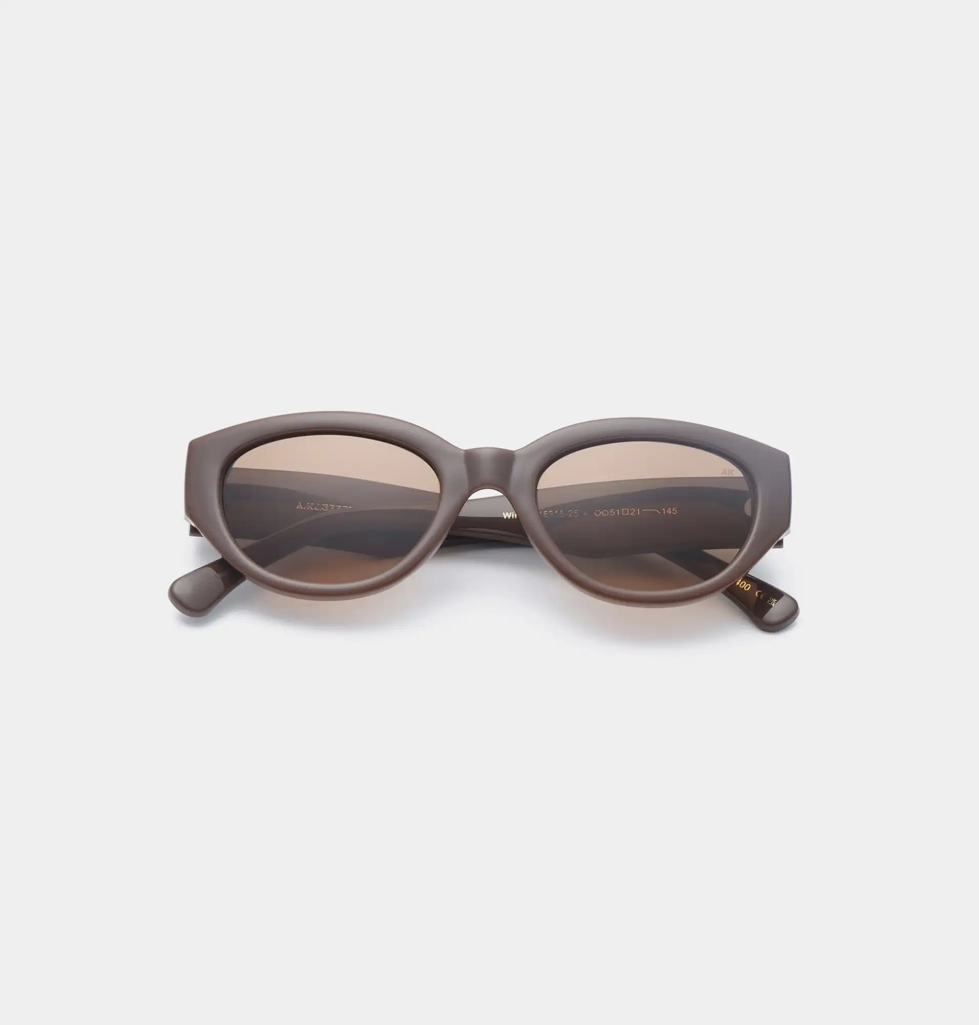 A.KJAERBEDE_WINNIE_18315_CHOCOLATE_FLAT.jpg