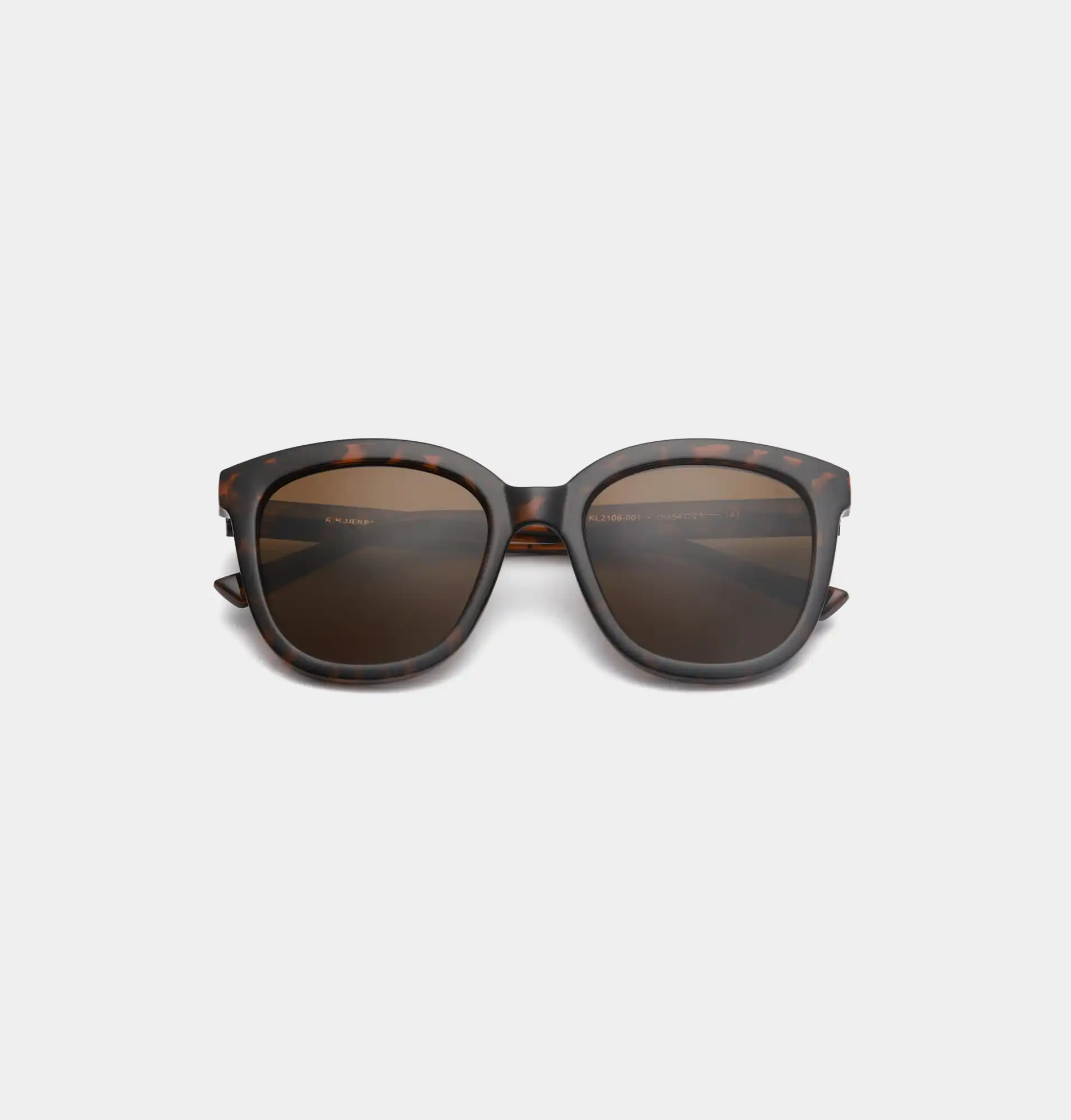 A.KJARBEDE_BILLY_KL2106_DEMI-TORTOISE_FLAT.jpg