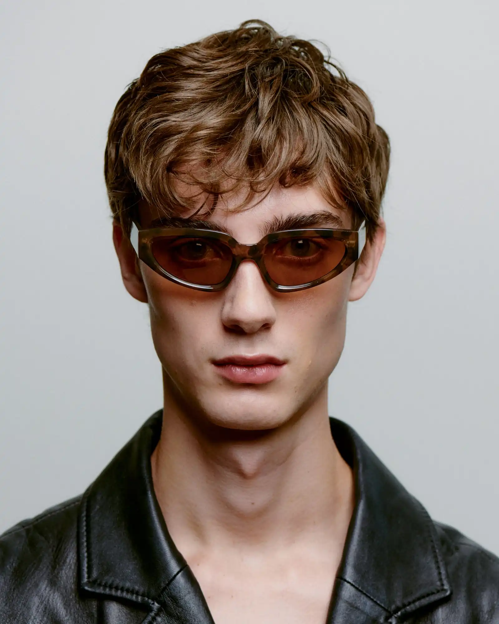 A.KJARBEDE_ELLA_KL2501_COQUINA_FRONT_MAN.jpg