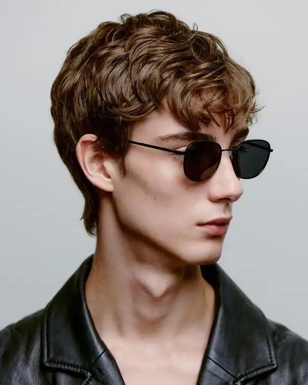 A.KJARBEDE_HELLO_KL2505_BLACK_SIDE_MAN-1.jpg