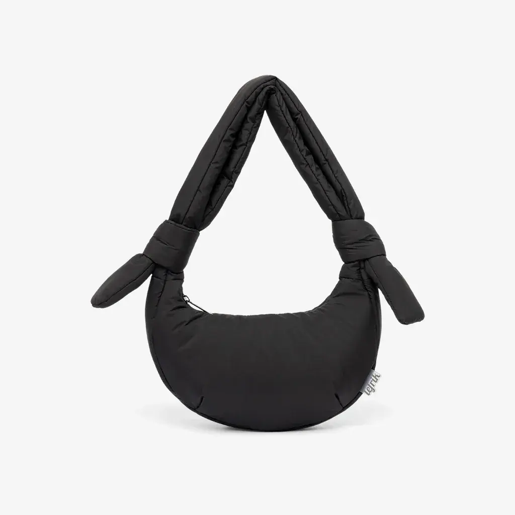 Biwa-Micro---Black---Frontal.webp