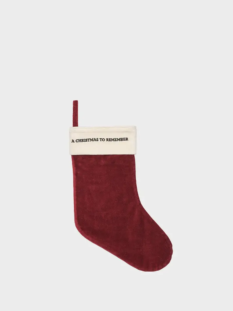 Christmas_Stocking_-_Velvet-Diverse-625-212_Maroon_800x.webp
