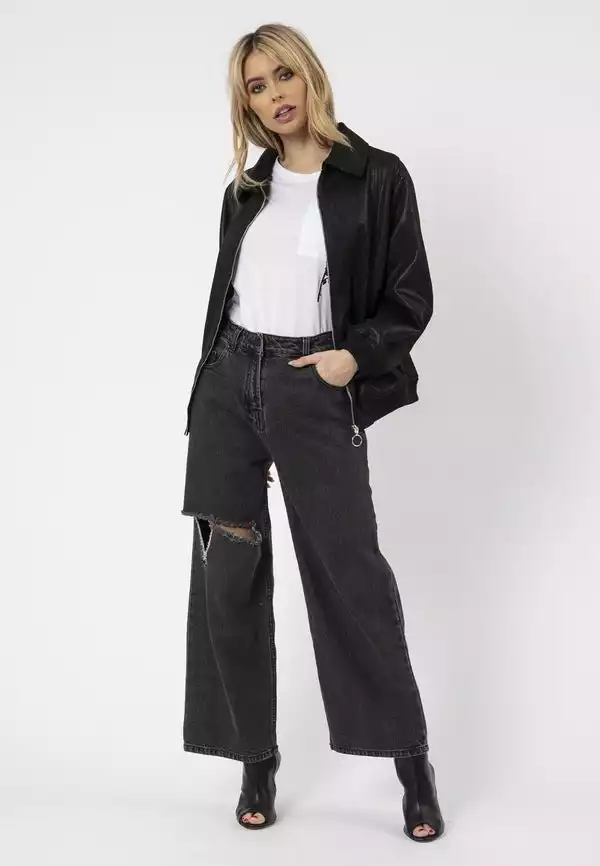 CtBHtAQiiZvi170eYqYQ_religion_capricorn_black_wide-leg_jeans_amy_neville_1_d4984352-a2a1-41fc-ad7f-35a076f28d16_600x.jpg