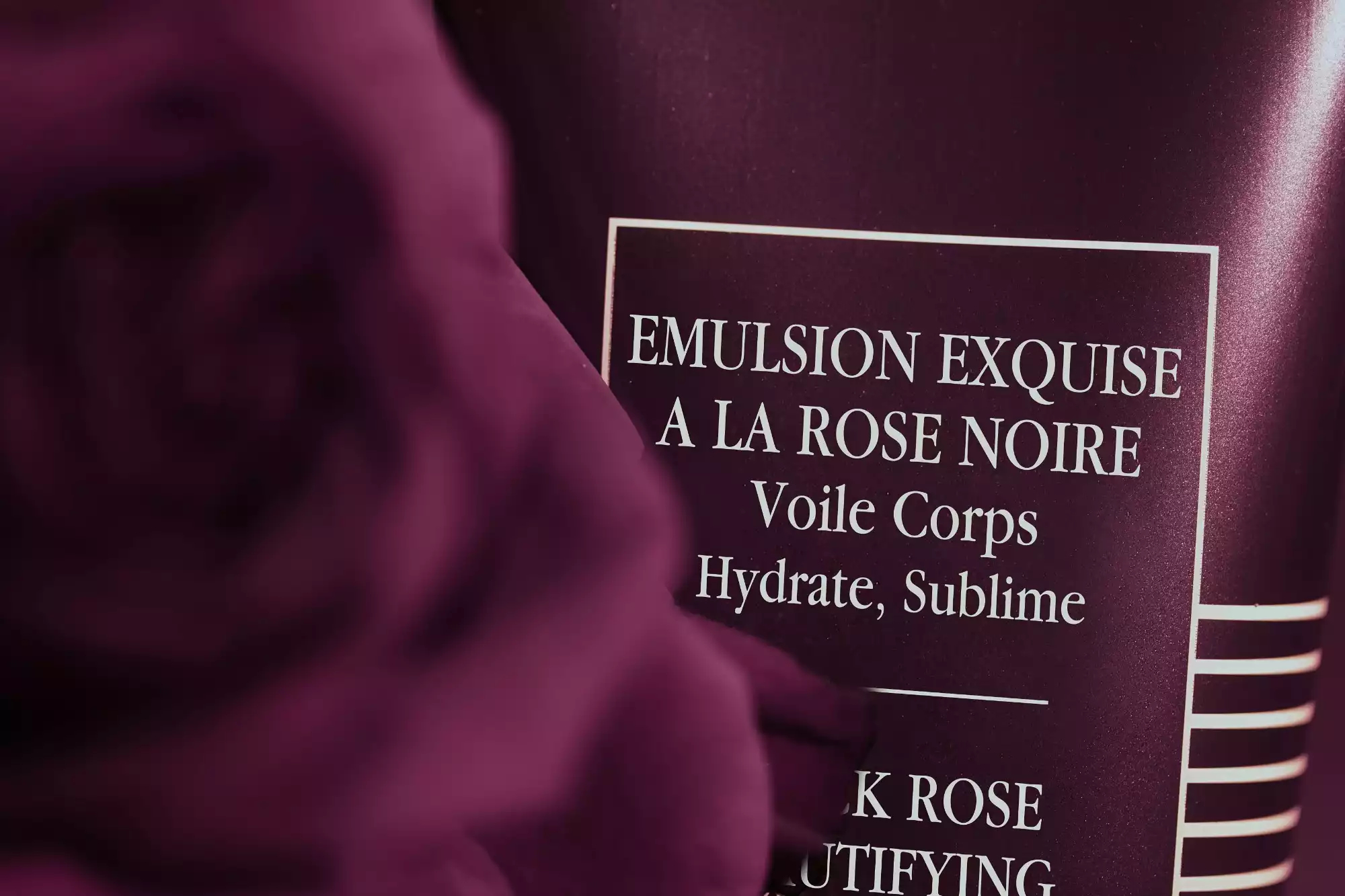 Emulsion_Exquise_a_la_Rose_Noire_7.jpg