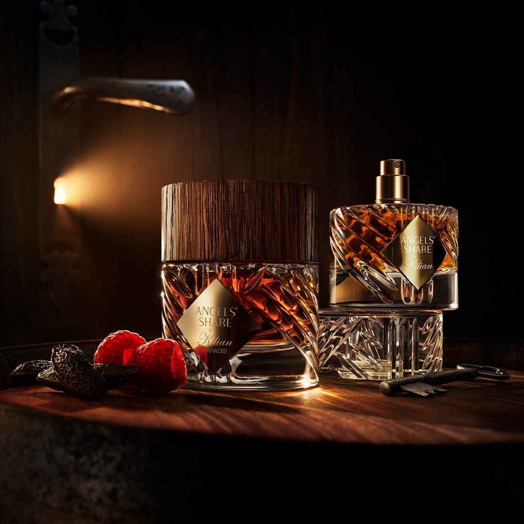 FY25_LIQUORS_REPROMOTE___AS_PARADIS_INSTITUTIONAL_VISUAL_GLOBAL_ASP_50ML_AS_50ML_INGREDIENTS_1080x1080.jpeg