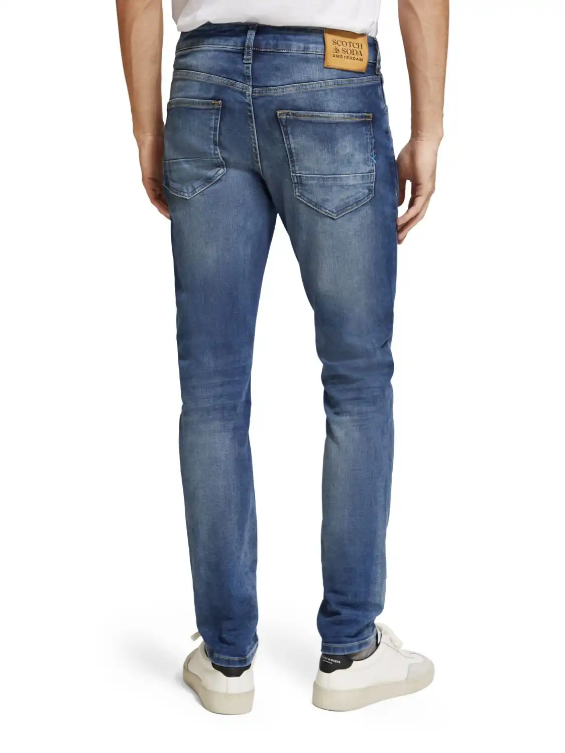 Hires-168991-1031-FIT-BCK.jpg