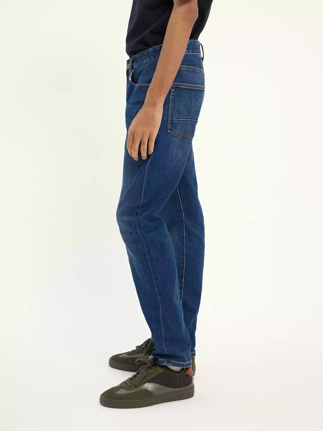 Hires-21143512-MRK-SDE.jpg