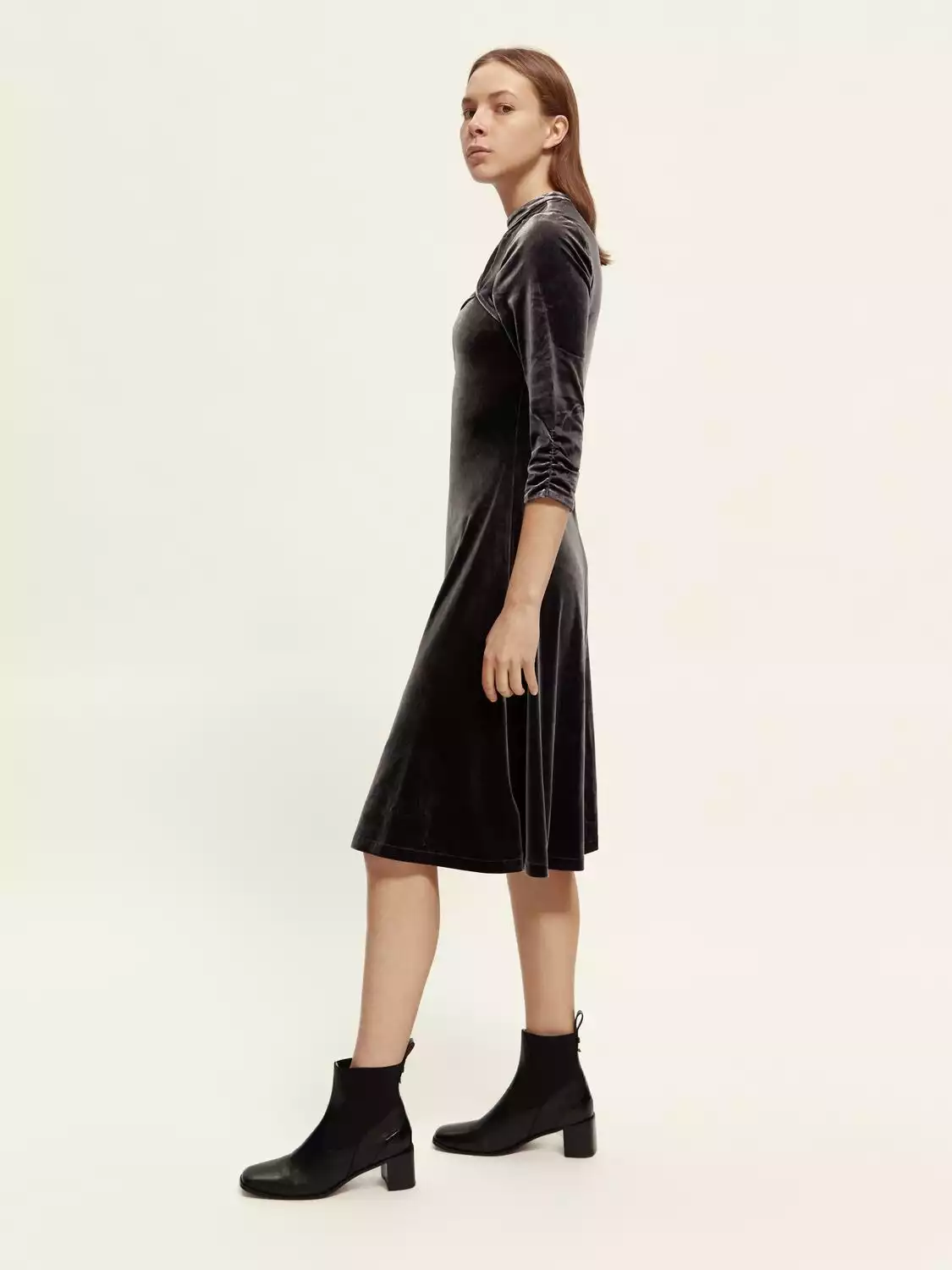 Hires-22156297-MRK-SDE.jpg