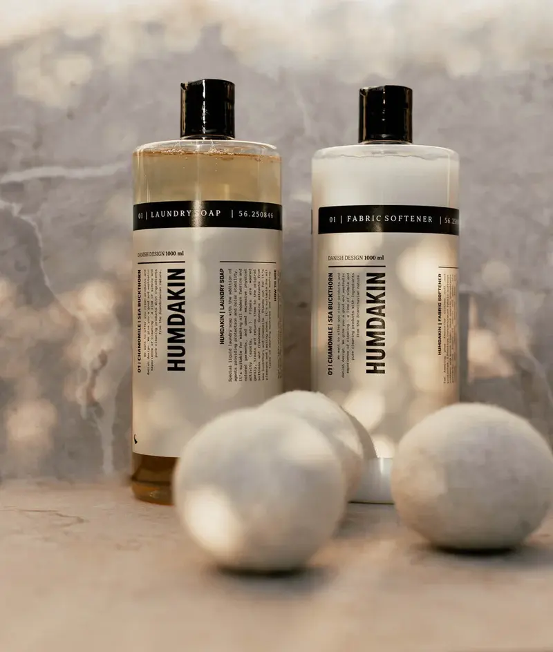 Humdakin_fabric_softener_-_Sea_buckthorn_chamomile-Laundry-7-3_800x.webp