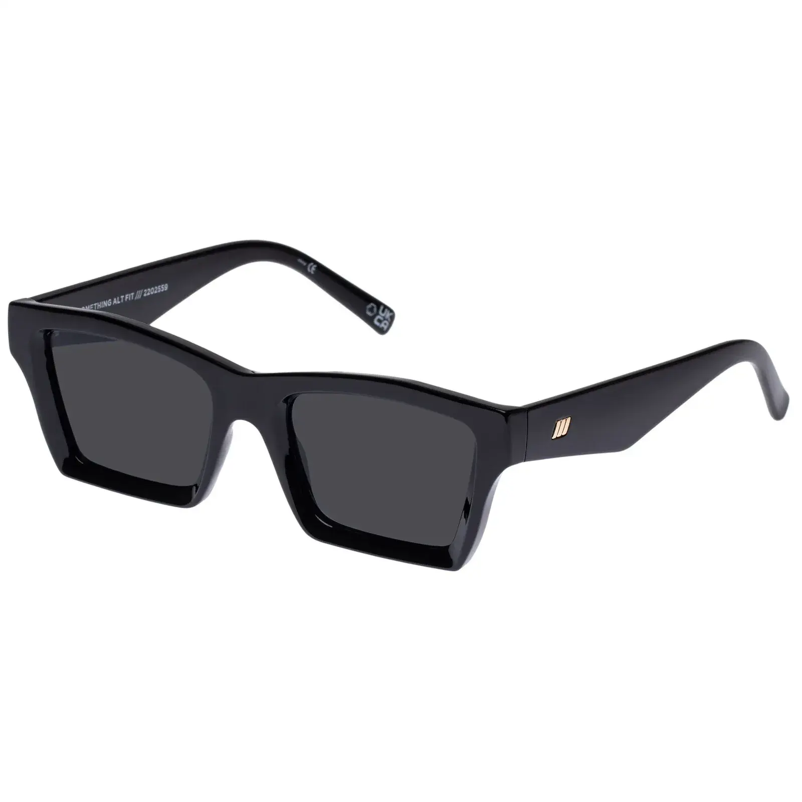 LSP2202559_1SOMETHINGALTFIT_1600x.webp