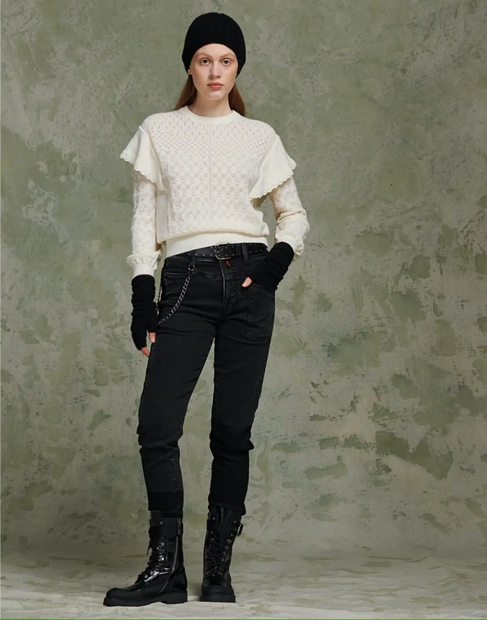 Look_159_1.jpg