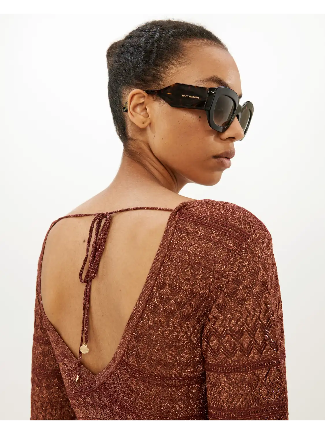 Lookbook_online_B2C_95.png