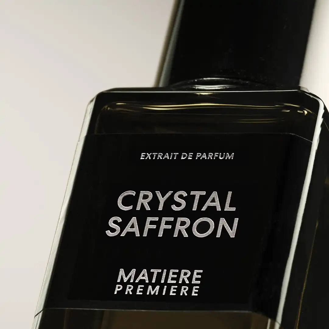 MP_CS_EXTRAIT_Lifestyle_1_Bottlecloseup_1_1.jpg