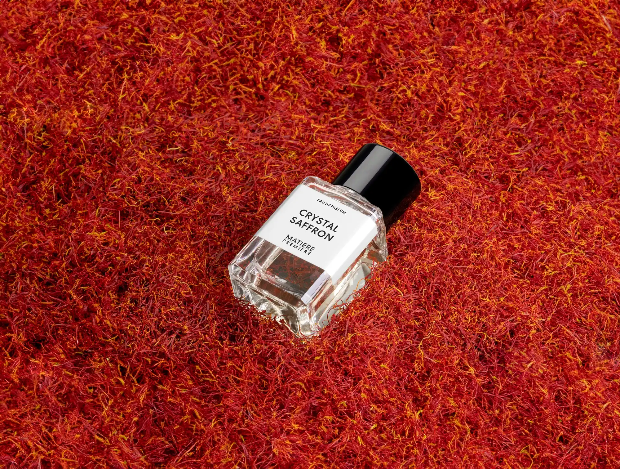 MP_Crystal_Saffron_3770007317858_100ml_EDP_Lifestyle_image_W3500xH2646px.jpg