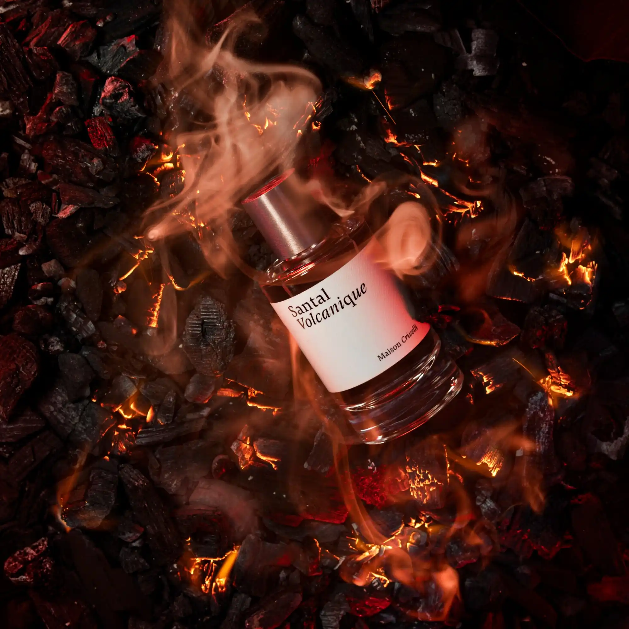 Maison_Crivelli_Santal_Volcanique_mood_1.jpg