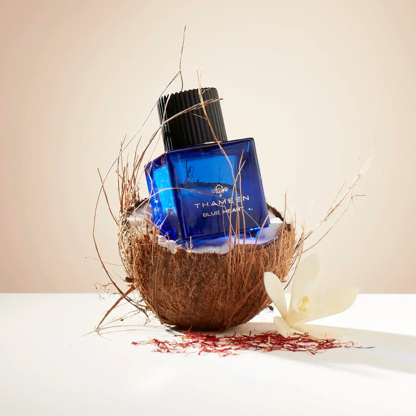 Product_Mood_0012_BlueHeart.webp