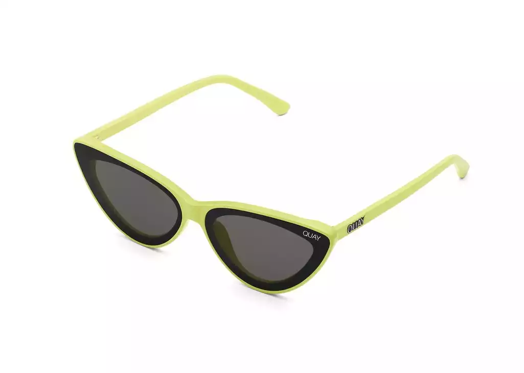Quay_Flex_YellowSmoke_Sidecopy_1025x.png