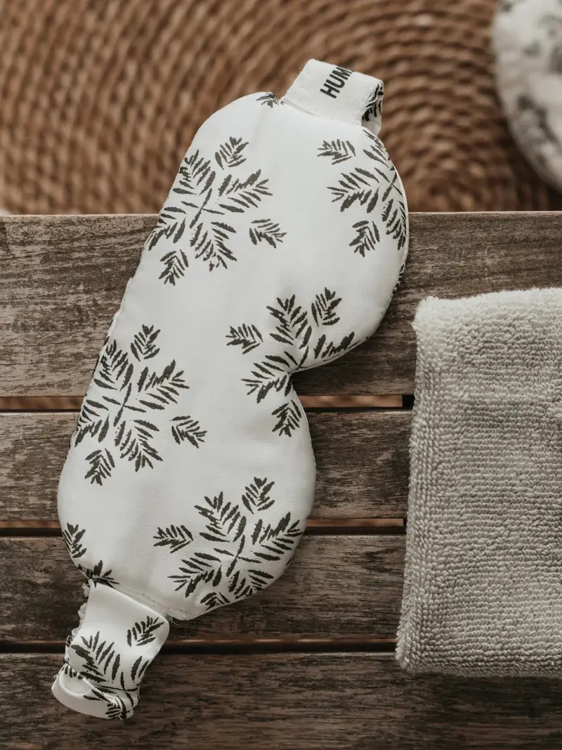 Sleeping_Mask-Accessories-561-149_Evergreen-1_800x.webp