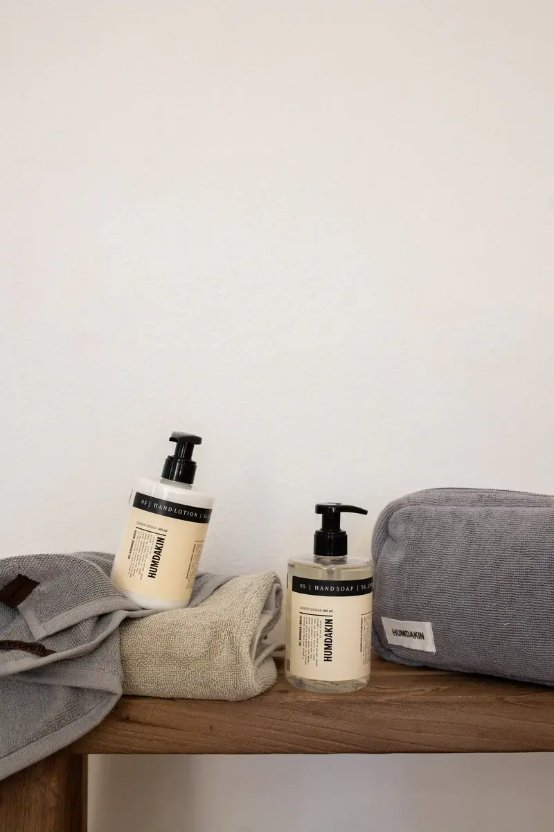 Terry_wash_cloth-Organic_textiles-582-019_Stone-4_800x.webp