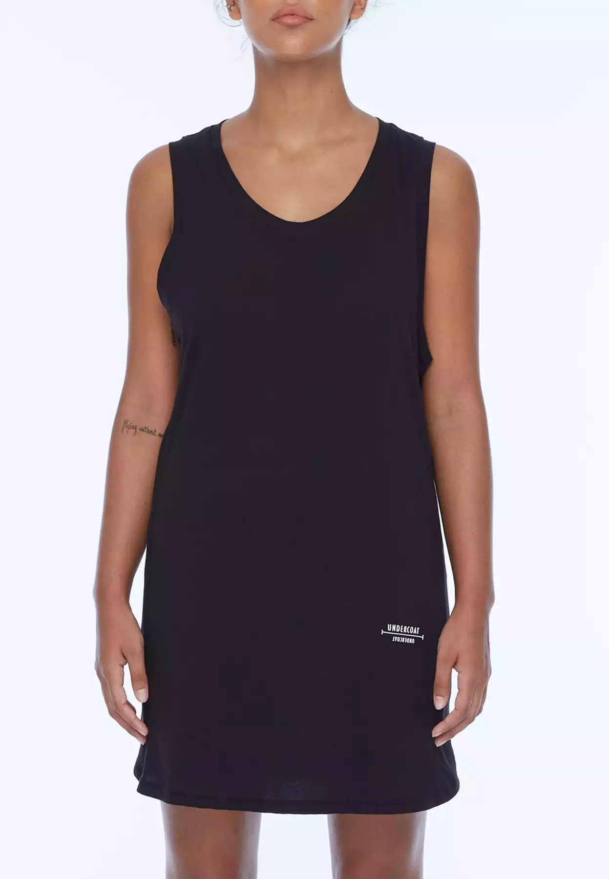 UCLONGLINEVEST_1_1800x1800.jpg