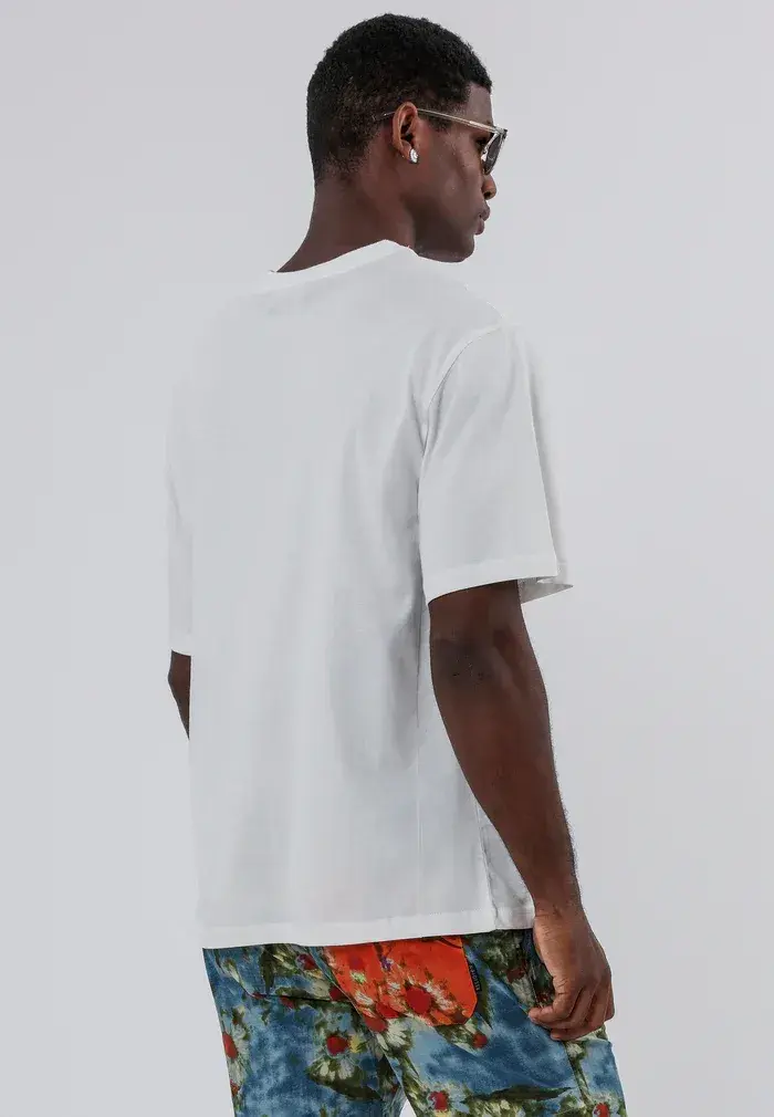 Untitled-1_0000_15TCAN61_CHAOS_TEE_OFF_WHITE__15_copy.webp