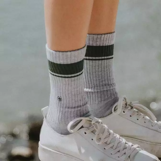 chaussettes-grises-erwans_672x672.jpg