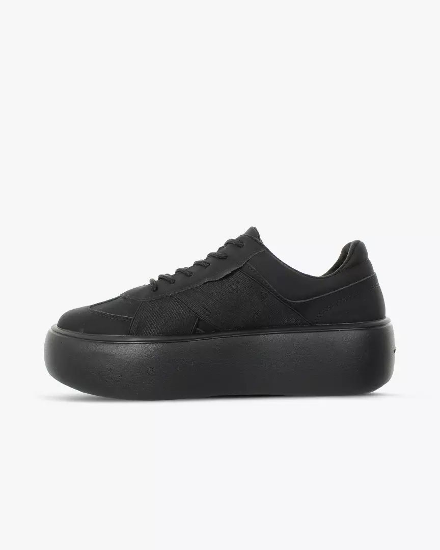 fessura-cloud-lady-shoes-sneakers-black-black-03_1800x1800.webp